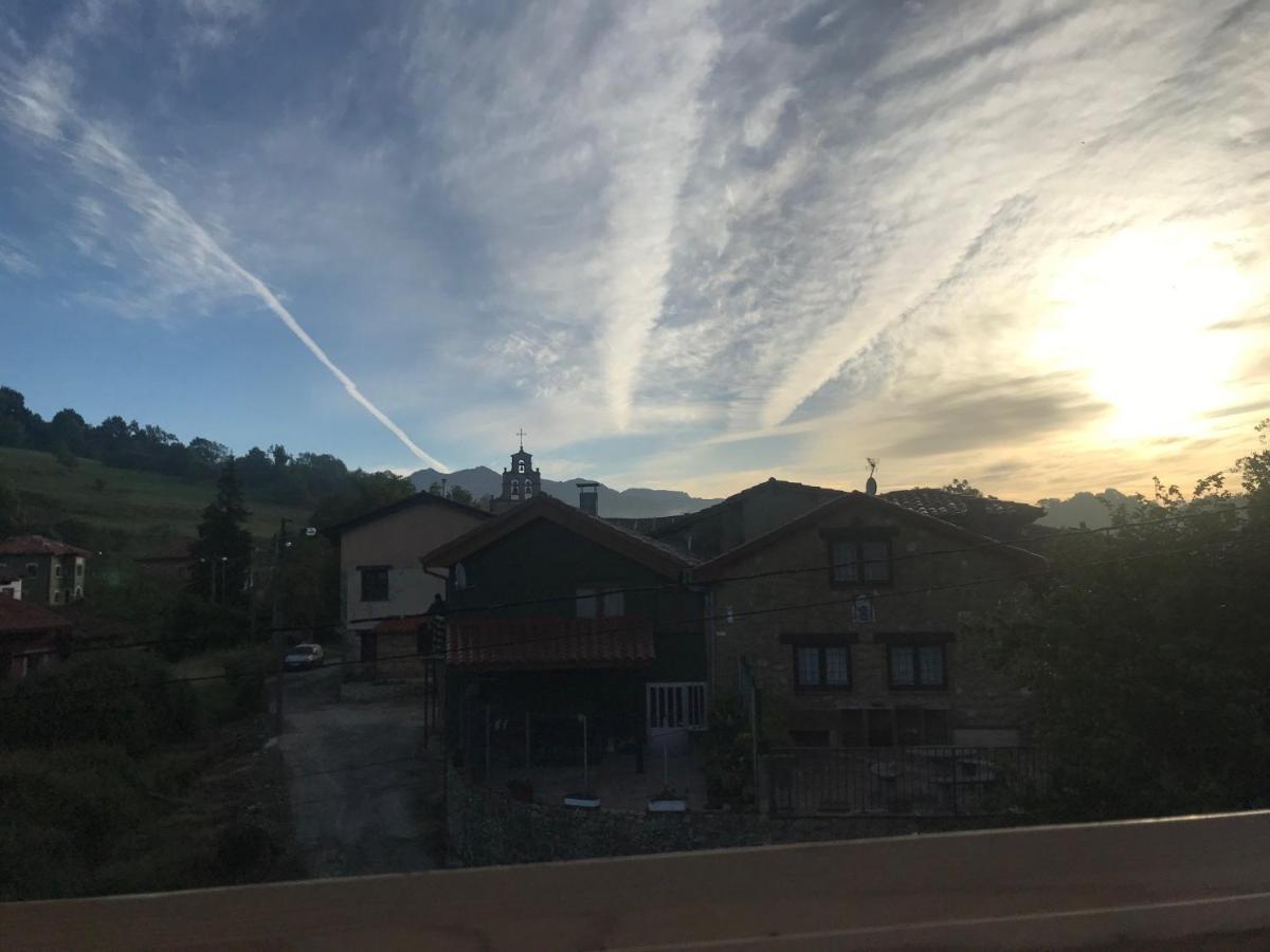 Mar Y Montana Villa Piloña Eksteriør bilde