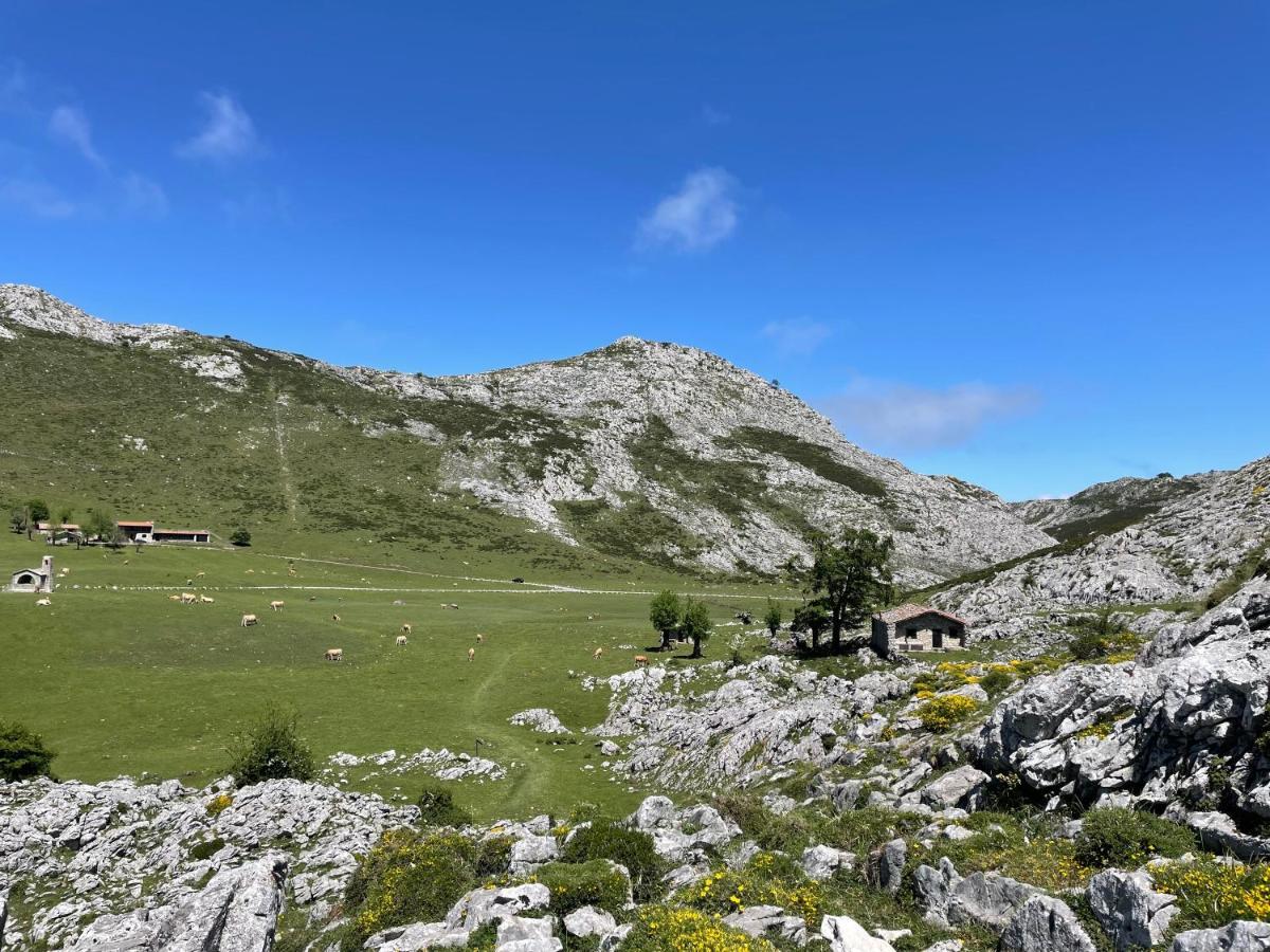 Mar Y Montana Villa Piloña Eksteriør bilde